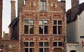 1669 Bruges 4*